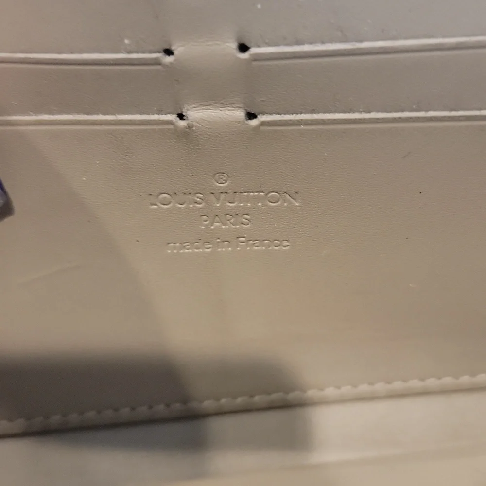 Authentic Louis Vuitton Suhali wallet